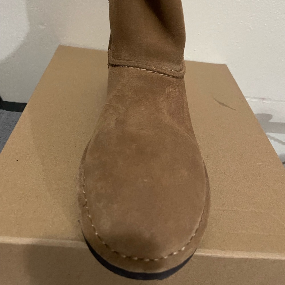COPY - Uggs unlined classic mini boot size 7